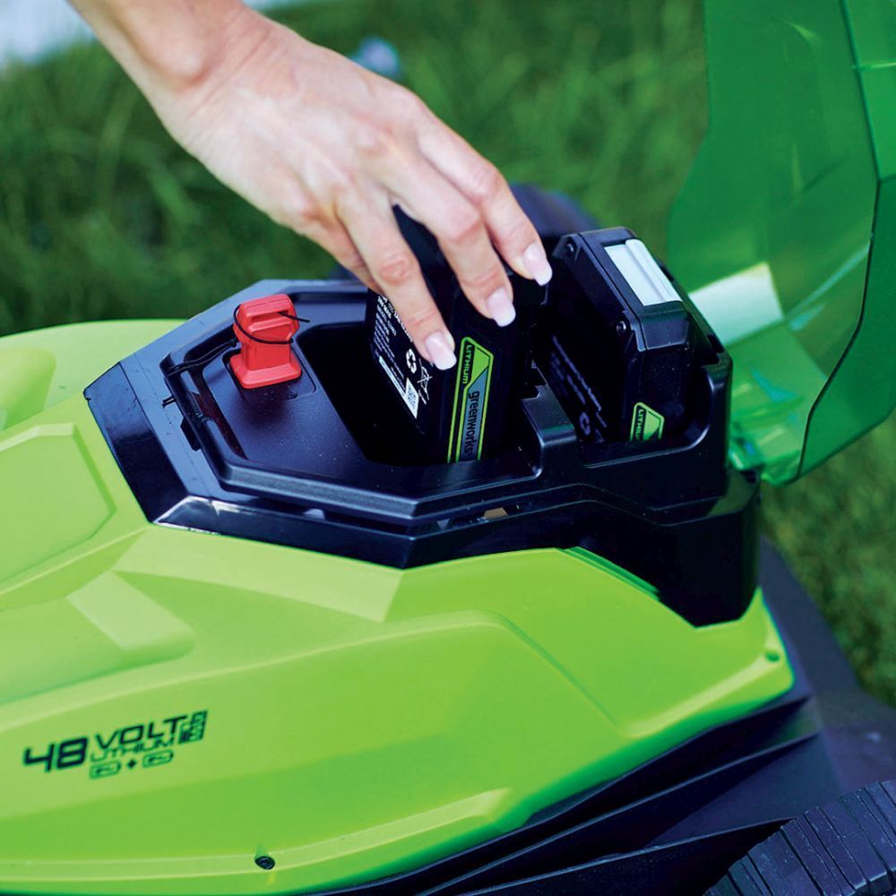 Greenworks 48V 36cm Cordless Lawnmower & 2x 2Ah Batteries