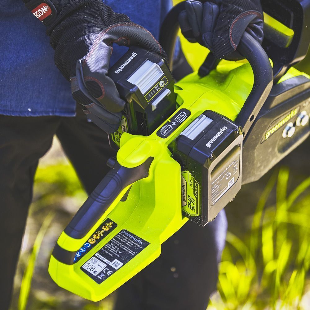 Greenworks 48V (2 x 24V) 36cm Brushless Cordless Chainsaw (Tool Only)